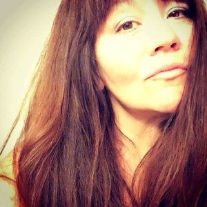 Meet your Posher, Lea